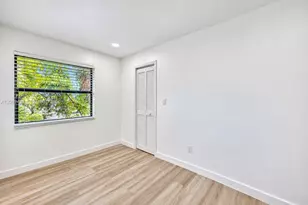 499 SE 13th St, Fort Lauderdale, FL 33316 - Photo 31