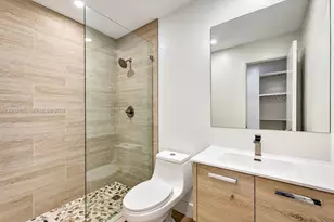 499 SE 13th St, Fort Lauderdale, FL 33316 - Photo 7