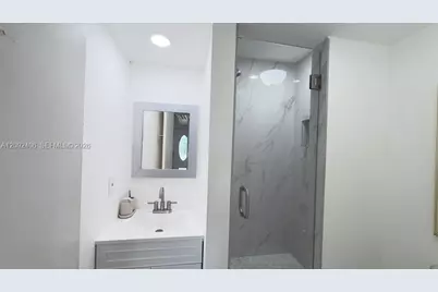 400 S Hollybrook Dr #305, Pembroke Pines, FL 33025 - Photo 15