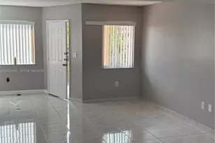 551 NW 82nd Ave, Miami, FL 33126 - Photo 11