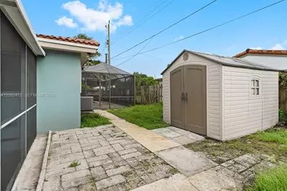 5630 Sheridan St, Hollywood, FL 33021 - Photo 25