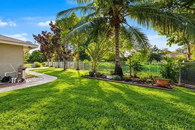 7320 SW 16th St, Plantation, FL 33317 - Photo 33