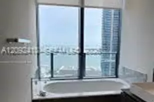 1000 Brickell Plaza, Miami, FL 33131 - Photo 5