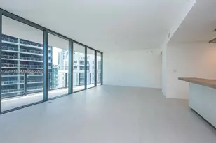 1000 Brickell Plaza, Miami, FL 33131 - Photo 3