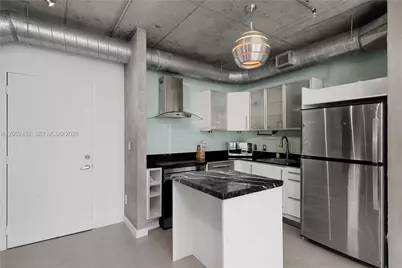 690 SW 1st Ct #PHII12, Miami, FL 33130 - Photo 25