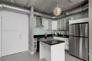 690 SW 1st Ct, Miami, FL 33130 - Photo 25