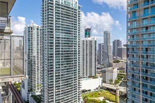 690 SW 1st Ct, Miami, FL 33130 - Photo 9