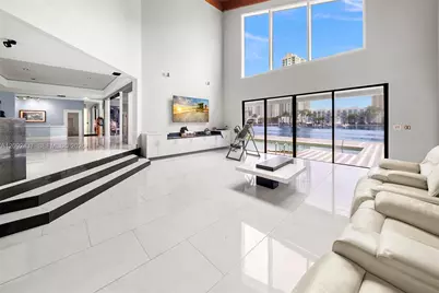 507 Palm Dr, Hallandale Beach, FL 33009 - Photo 37