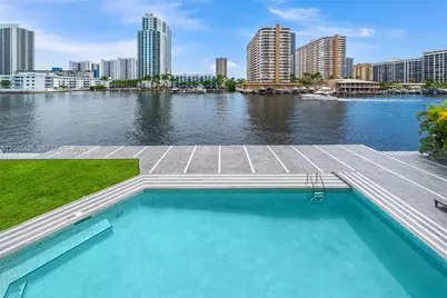 507 Palm Dr, Hallandale Beach, FL 33009 - Photo 7