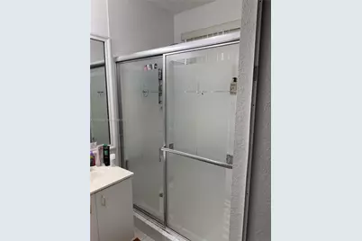 11117 NW 43rd Ln, Doral, FL 33178 - Photo 13