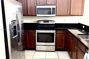 8620 NW 97th Ave, Doral, FL 33178 - Photo 5