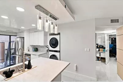 5350 W 21st Ct #202, Hialeah, FL 33016 - Photo 15
