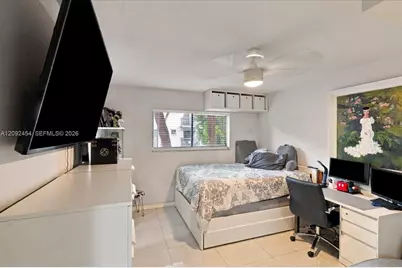5350 W 21st Ct #202, Hialeah, FL 33016 - Photo 23