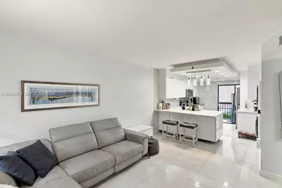 5350 W 21st Ct #202, Hialeah, FL 33016 - Photo 9