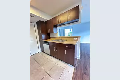3930 NW 87th Ave #3930, Sunrise, FL 33351 - Photo 9