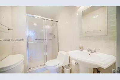 7441 Wayne Ave #6L, Miami Beach, FL 33141 - Photo 11