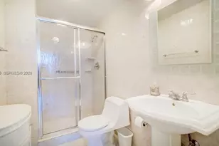7441 Wayne Ave, Miami Beach, FL 33141 - Photo 11