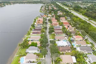 18751 NW 24th Ct, Pembroke Pines, FL 33029 - Photo 57