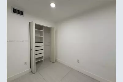 9405 Fontainebleau Blvd #113-22, Miami, FL 33172 - Photo 11
