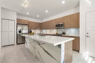 4809 NW 83rd Pkwy, Doral, FL 33166 - Photo 15