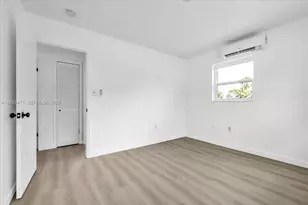 2423 Jeffcott St, Fort Myers, FL 33901 - Photo 17