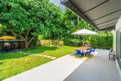 1749 Bay Dr #0, Miami Beach, FL 33141 - Photo 27