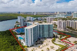 100 Bayview Dr, Sunny Isles Beach, FL 33160 - Photo 23