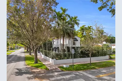 1222 Cortez St, Coral Gables, FL 33134 - Photo 55