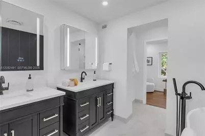 1222 Cortez St, Coral Gables, FL 33134 - Photo 31
