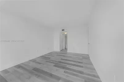 1300 NE Miami Gardens Dr #512E, Miami, FL 33179 - Photo 15