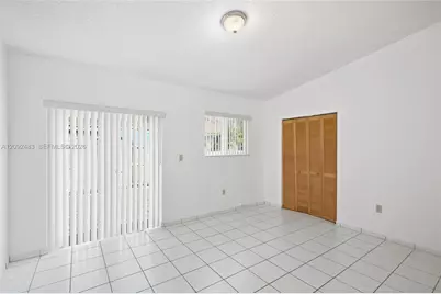 12641 NW 102nd Pl, Hialeah Gardens, FL 33018 - Photo 9