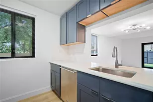 153 NE 141st St, Miami, FL 33161 - Photo 5