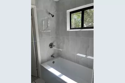 153 NE 141st St #A, Miami, FL 33161 - Photo 15