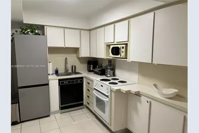 2861 NE Leonard Dr #F206, Aventura, FL 33160 - Photo 7
