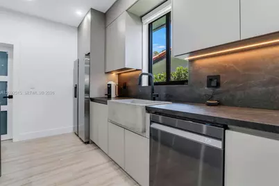 1543 Bird Rd #-, Coral Gables, FL 33146 - Photo 25