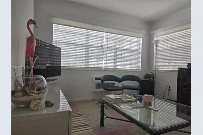 717 Espanola Way #207, Miami Beach, FL 33139 - Photo 3