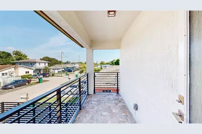 1886 NW 68th St, Miami, FL 33147 - Photo 35