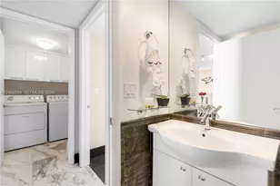 17201 Collins Ave, Sunny Isles Beach, FL 33160 - Photo 25