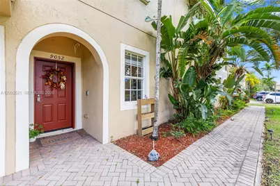 9052 Plymouth Pl #9052, Tamarac, FL 33321 - Photo 1