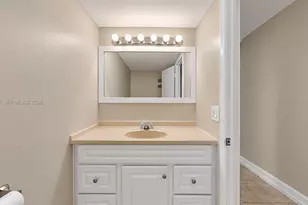 14850 Naranja Lakes Blvd, Homestead, FL 33032 - Photo 19