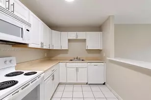 14850 Naranja Lakes Blvd, Homestead, FL 33032 - Photo 7