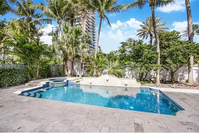 19443 40th Ct, Sunny Isles Beach, FL 33160 - Photo 5