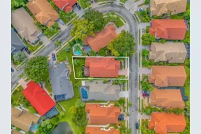 1545 W Lacosta Dr W, Pembroke Pines, FL 33027 - Photo 51