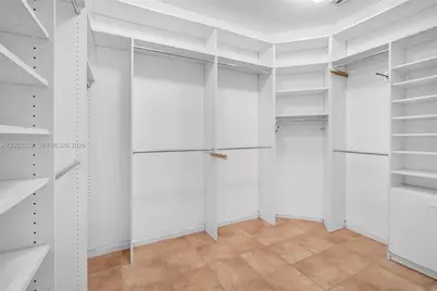1545 W Lacosta Dr W, Pembroke Pines, FL 33027 - Photo 23