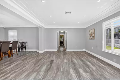 1221 NW 67th St, Miami, FL 33147 - Photo 11