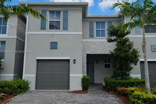 758 SE 16th Ct, Homestead, FL 33034 - Photo 1