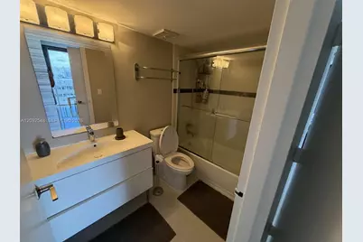 7601 E Treasure Dr #1407, North Bay Village, FL 33141 - Photo 11