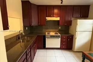 900 Colony Point Cir, Pembroke Pines, FL 33026 - Photo 1