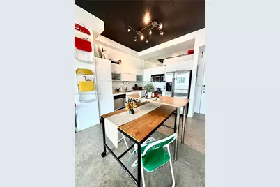 133 NE 2nd Ave #1909, Miami, FL 33132 - Photo 5