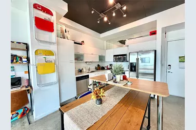 133 NE 2nd Ave #1909, Miami, FL 33132 - Photo 7